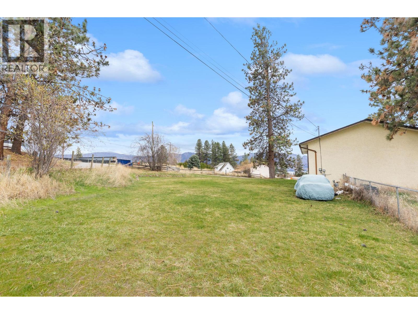  3260 Coyote Crescent, Westbank