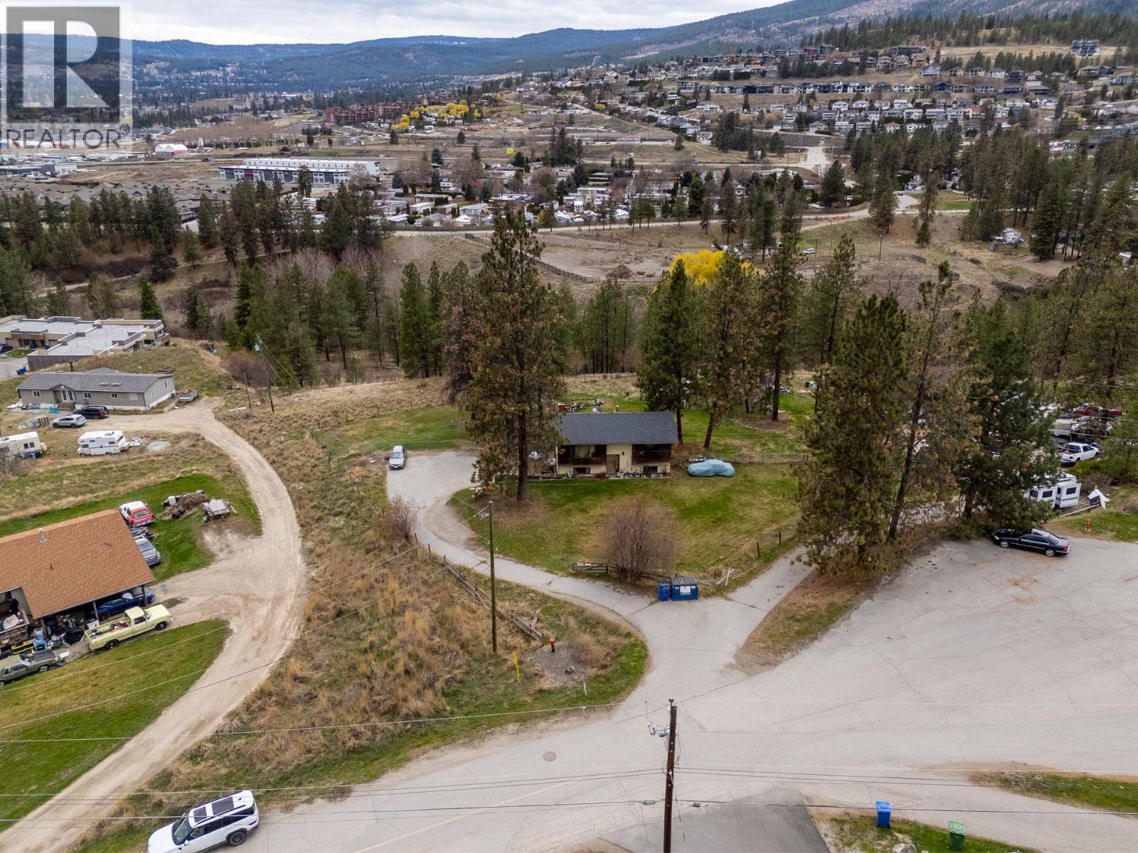  3260 Coyote Crescent, Westbank