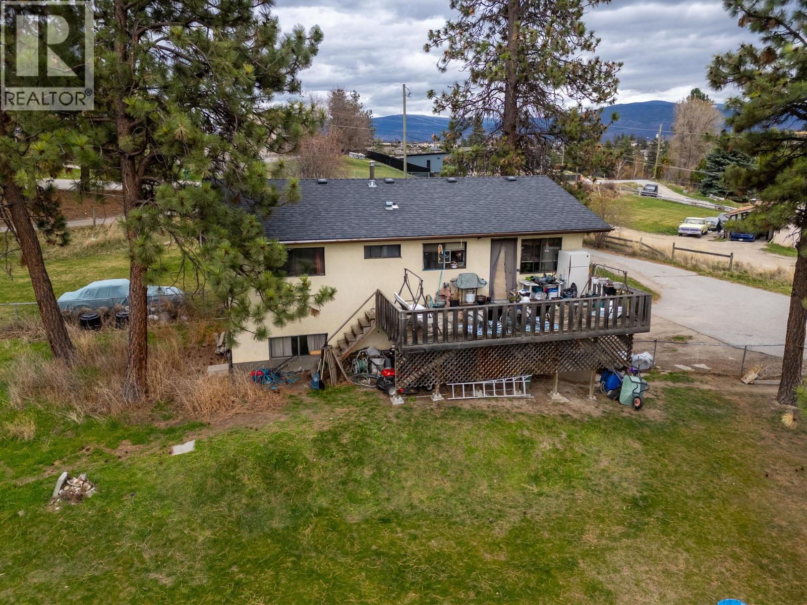  3260 Coyote Crescent, Westbank