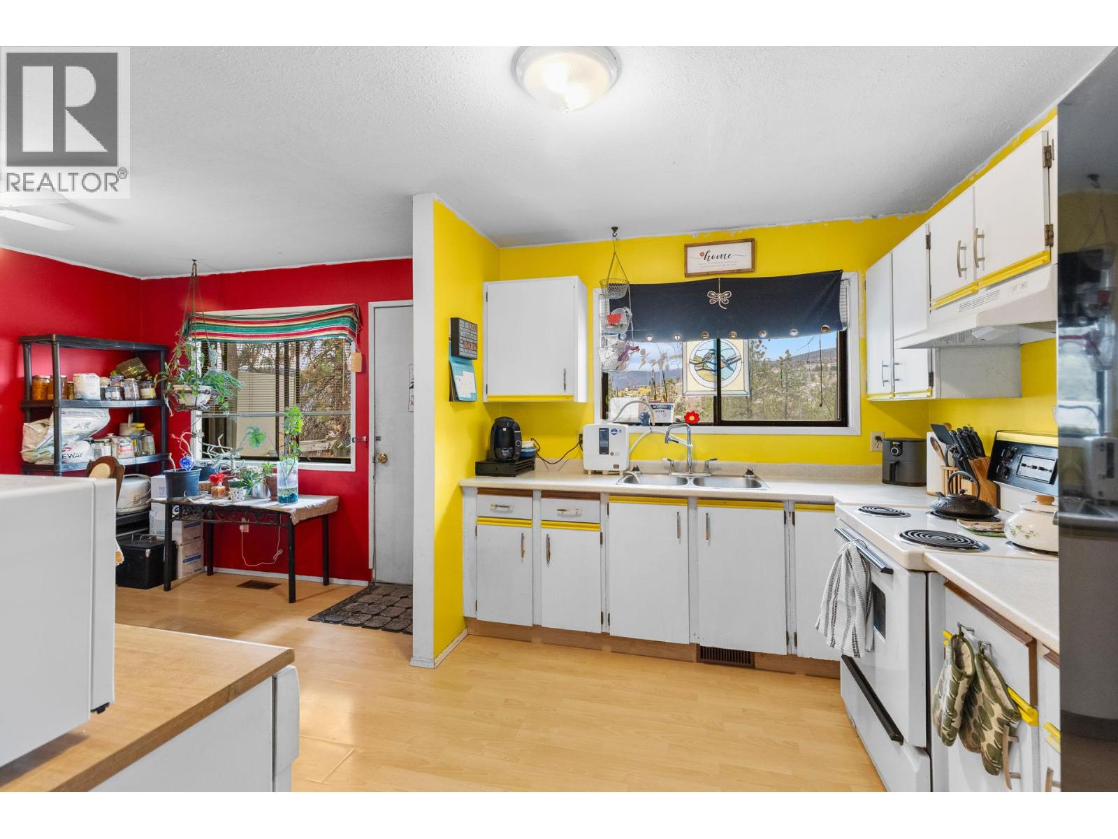  3260 Coyote Crescent, Westbank