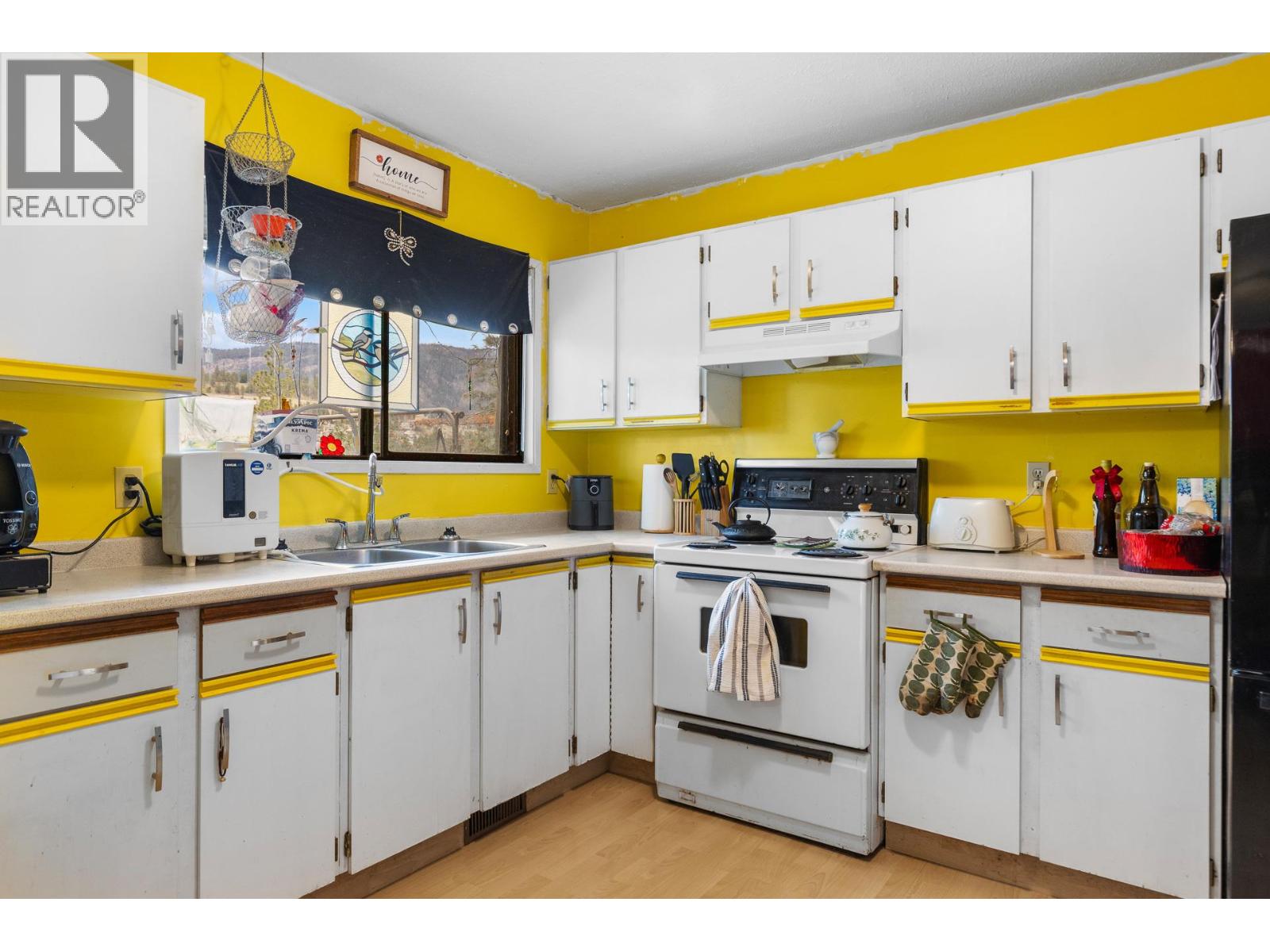  3260 Coyote Crescent, Westbank