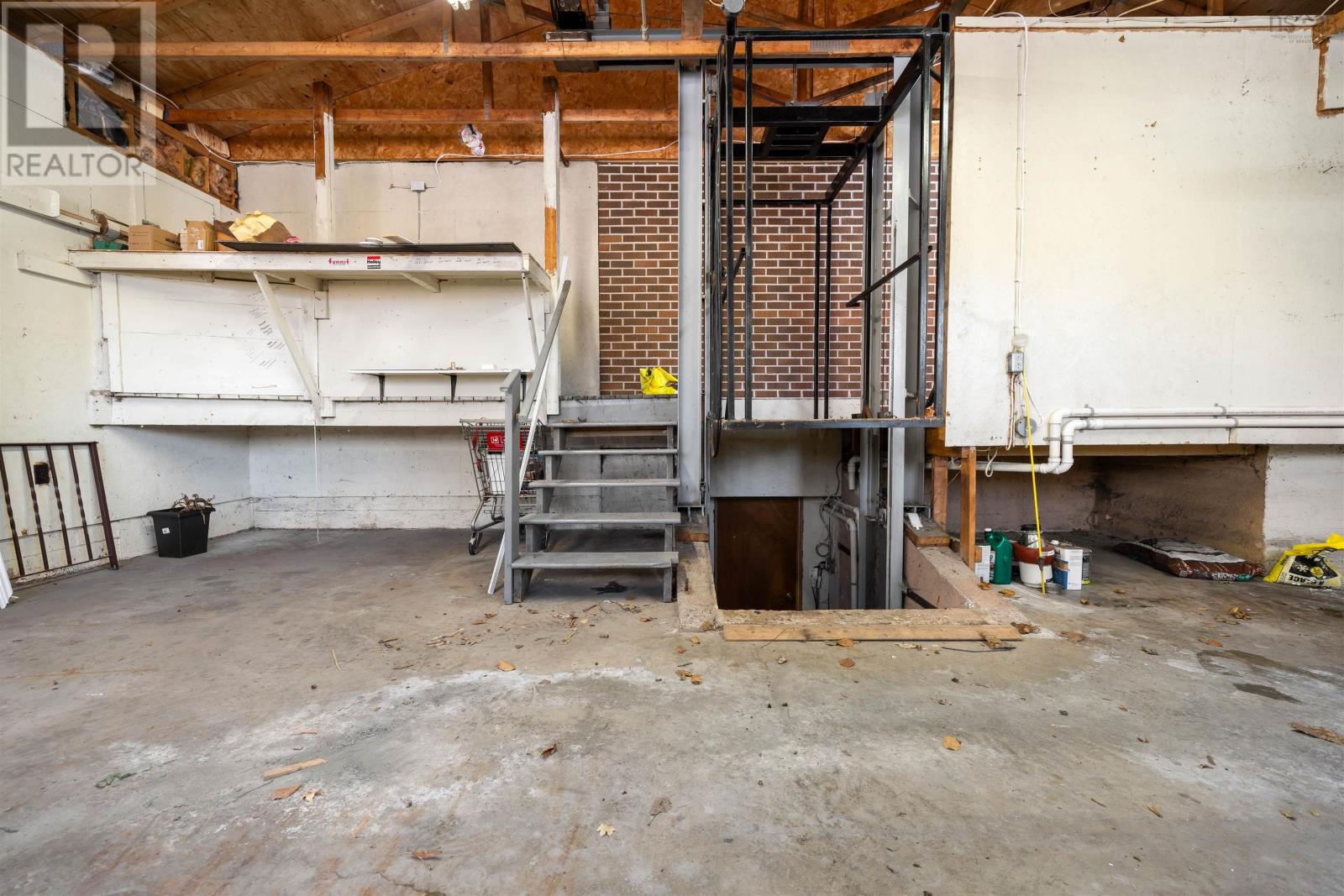 Property 11 of 46 of 254 George Street