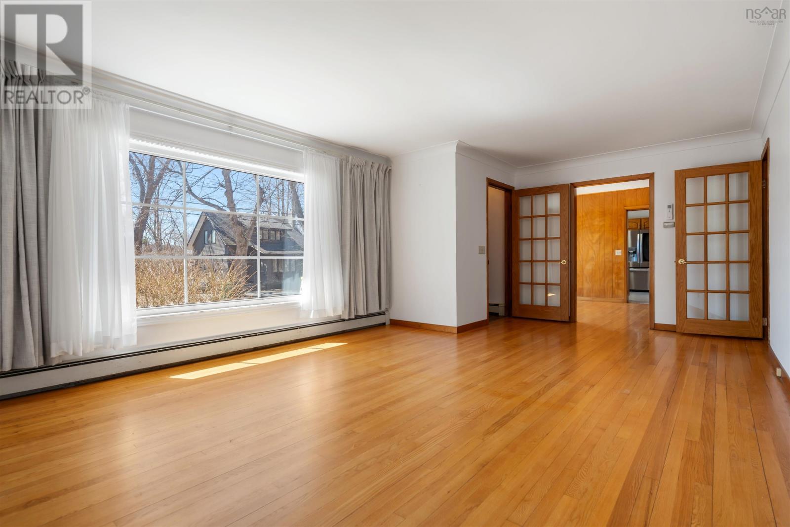 Property 15 of 46 of 254 George Street