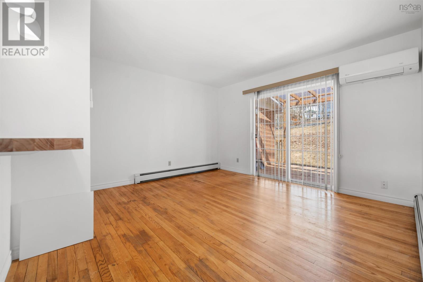 Property 27 of 46 of 254 George Street