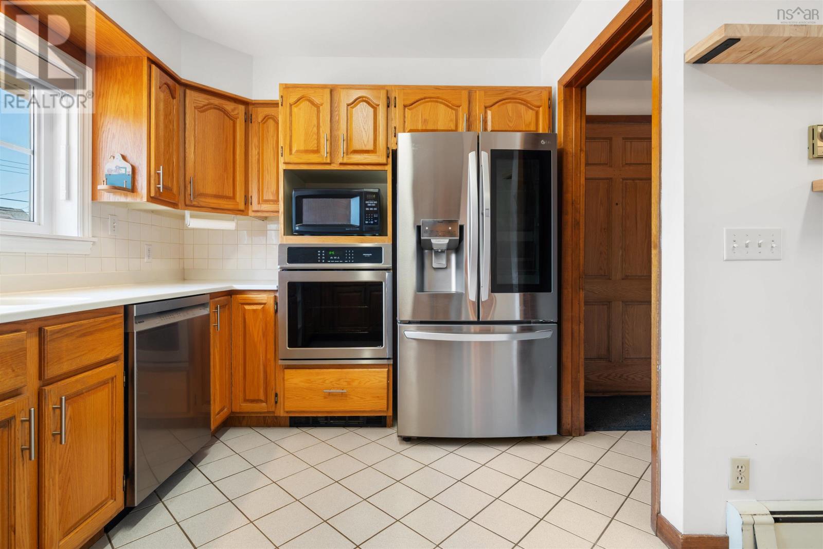 Property 25 of 46 of 254 George Street