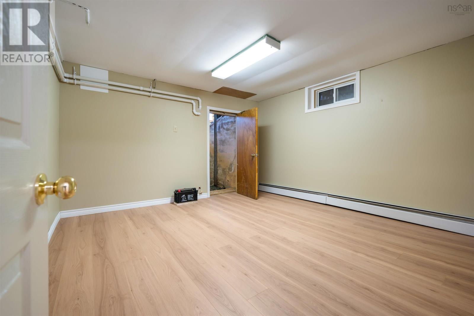 Property 46 of 46 of 254 George Street