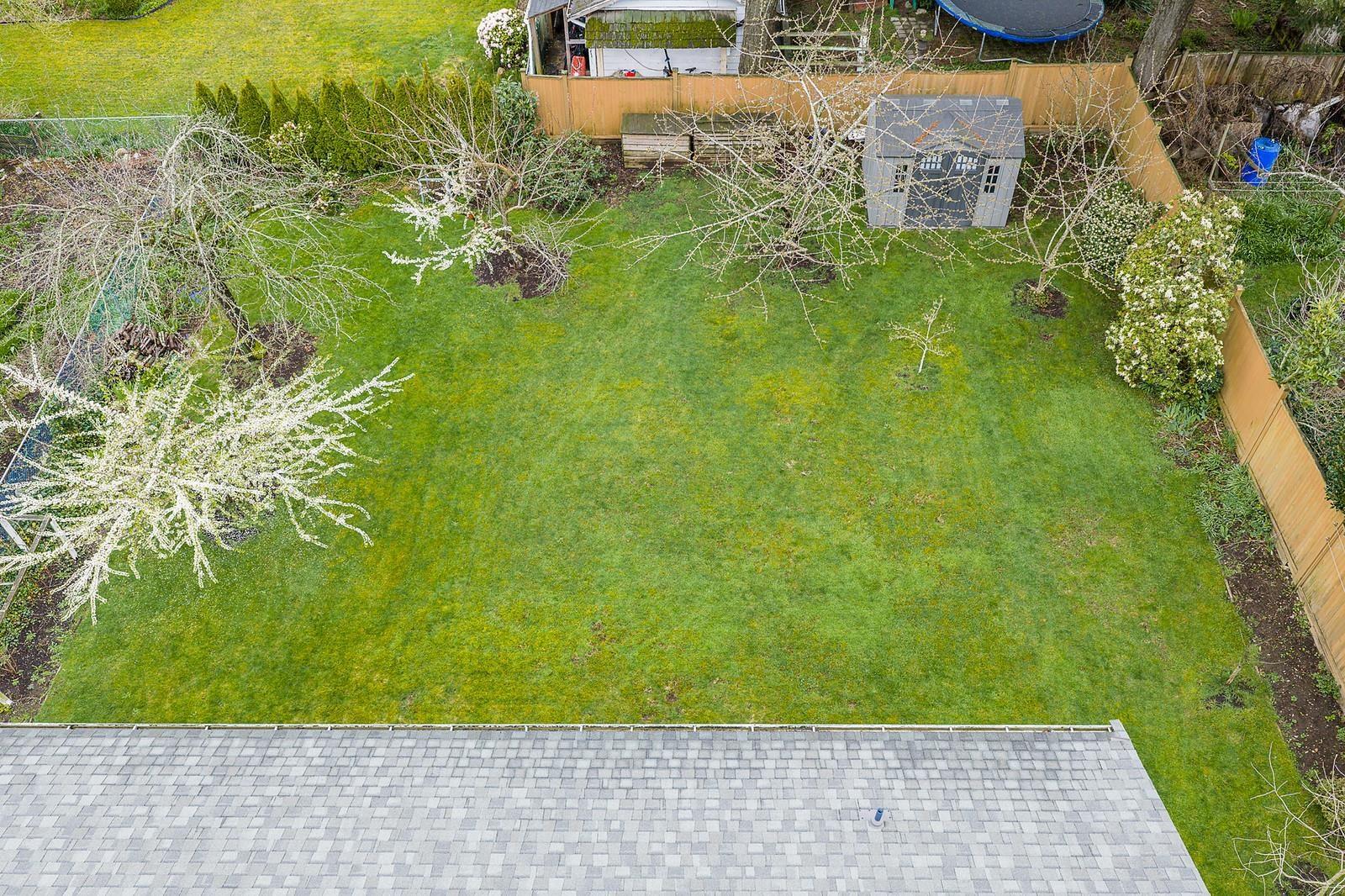 1243 PARKER STREET, White Rock