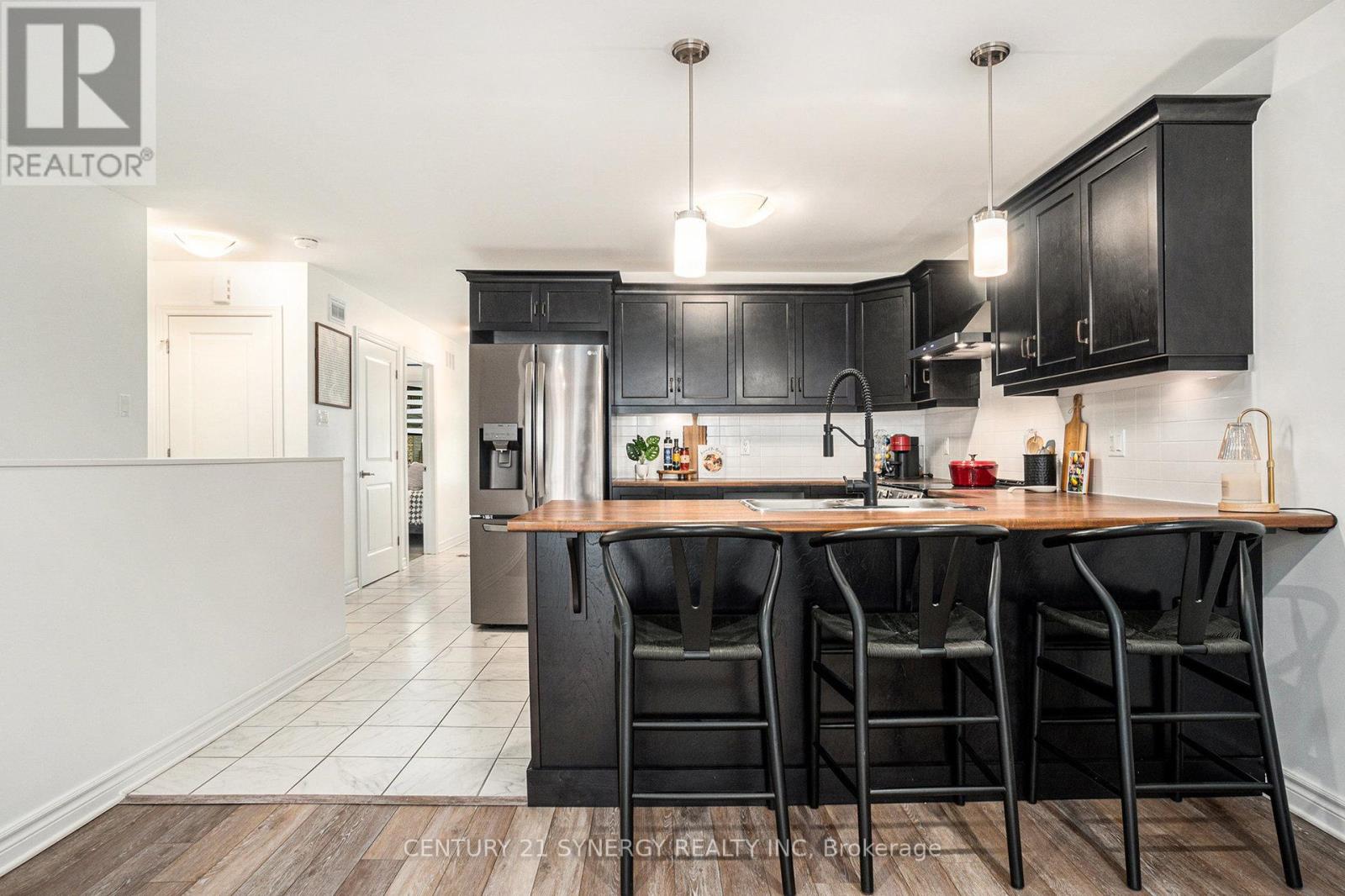 110 SEABERT DRIVE - 10
