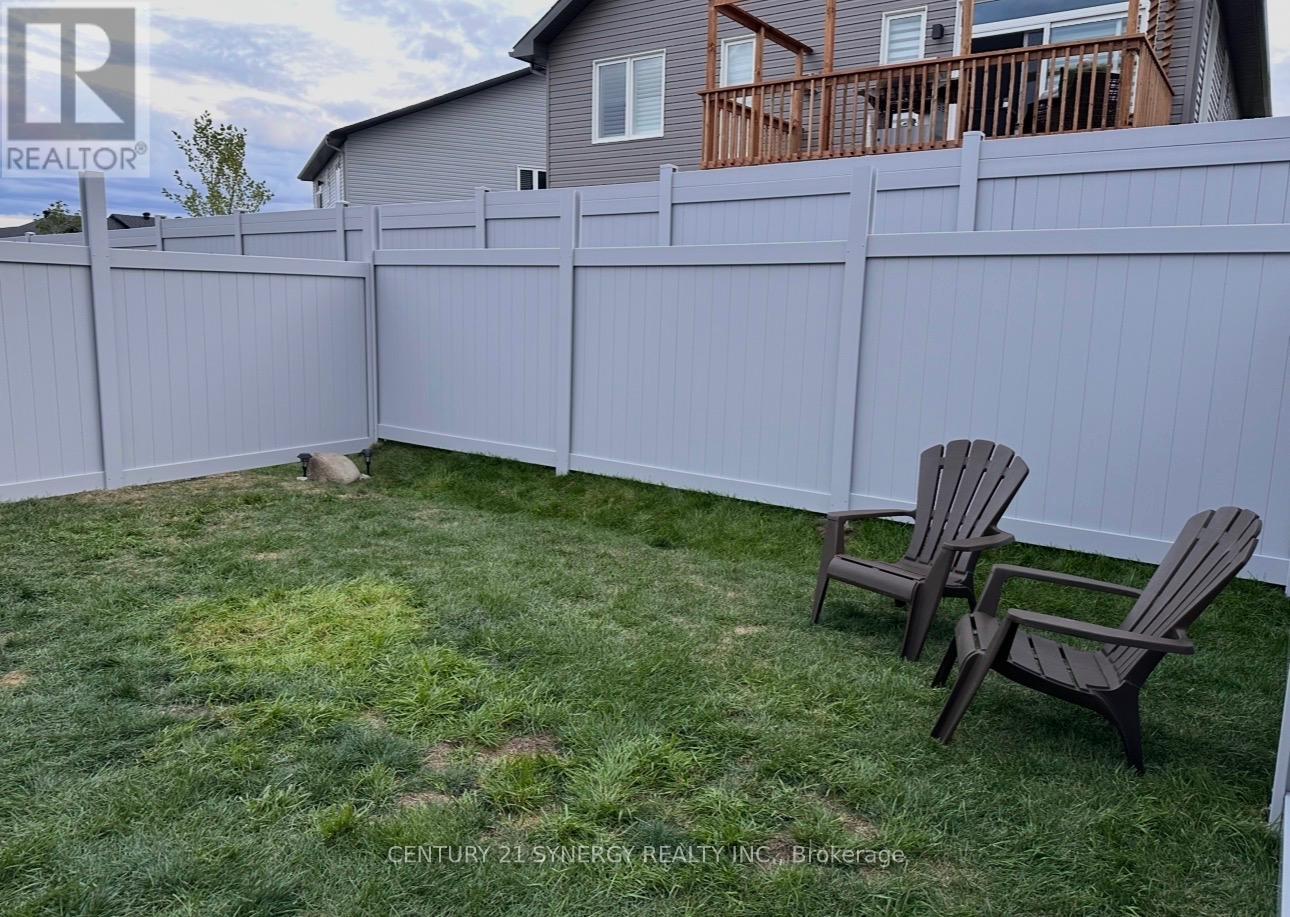 110 SEABERT DRIVE - 27