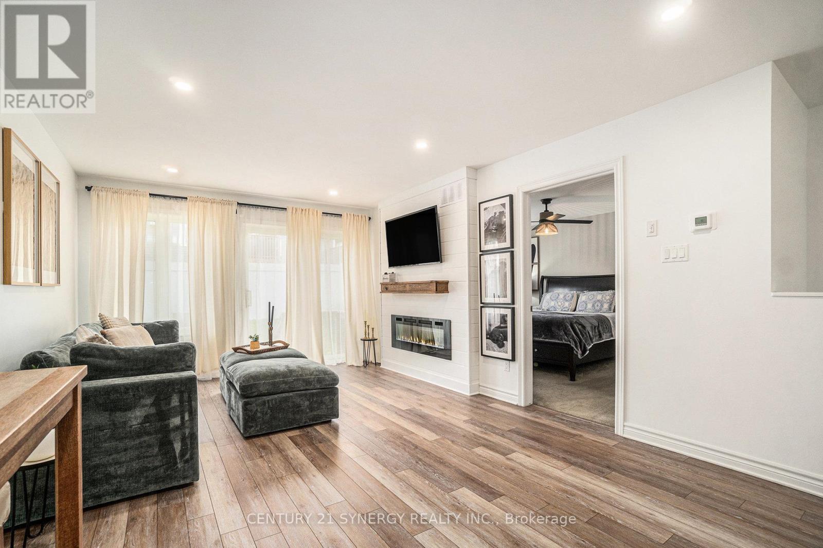 110 SEABERT DRIVE - 5
