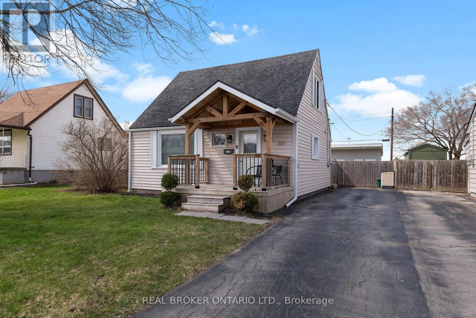 325 CROWLAND AVENUE - 2