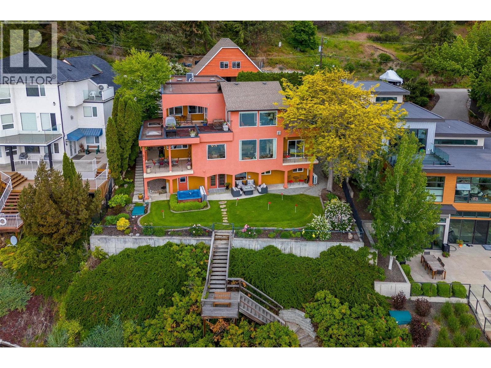  683 Westside Road South, West Kelowna