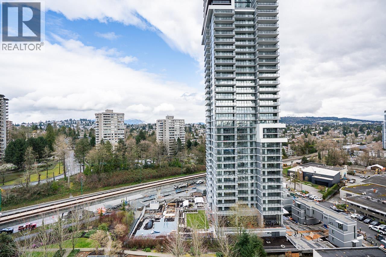 1705 2232 DOUGLAS ROAD, Burnaby