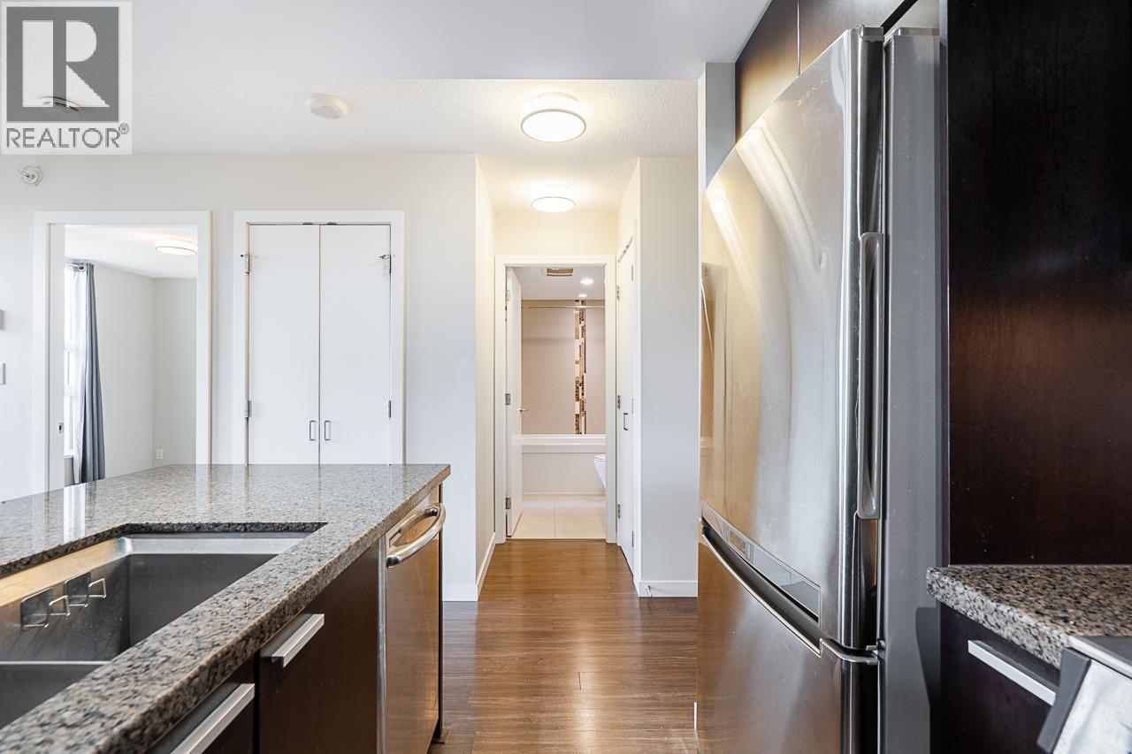 1705 2232 DOUGLAS ROAD, Burnaby