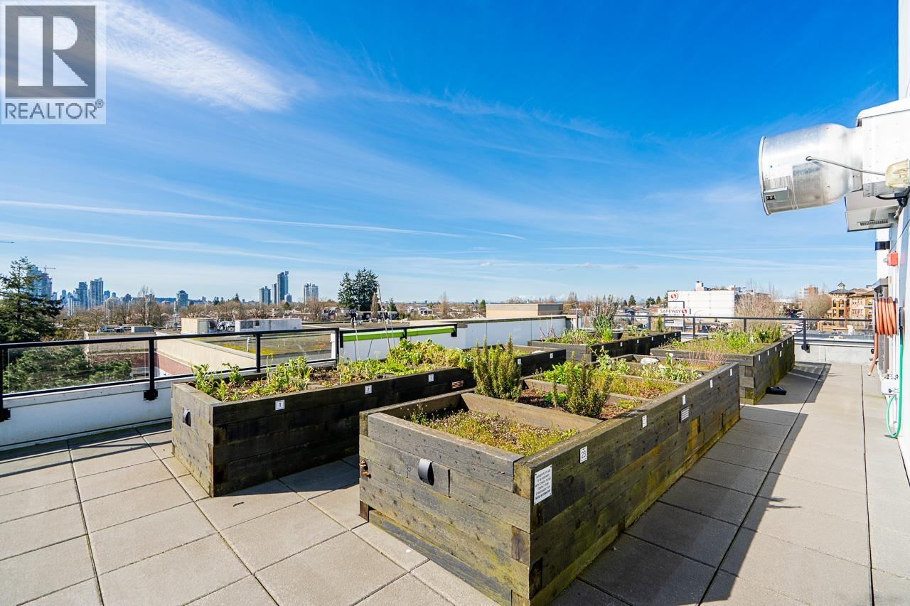 502 4477 HASTINGS STREET, Burnaby