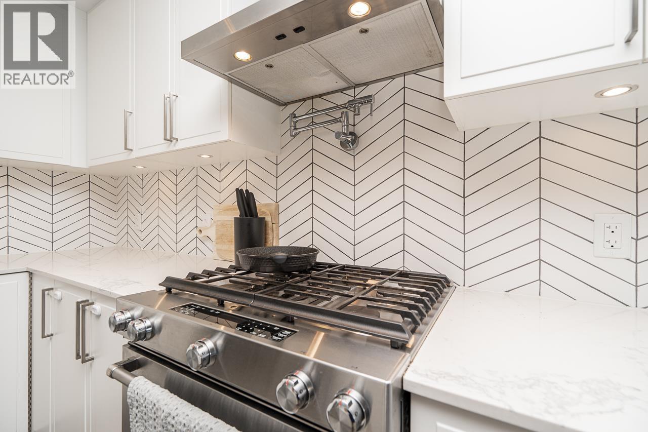 502 4477 HASTINGS STREET, Burnaby