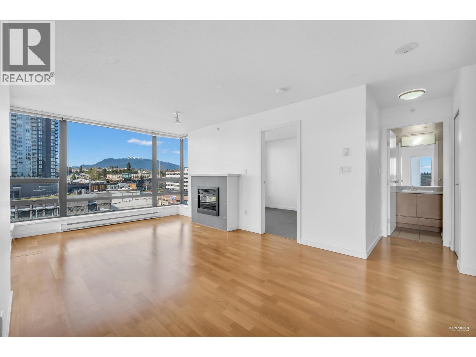 1002 4178 DAWSON STREET, Burnaby