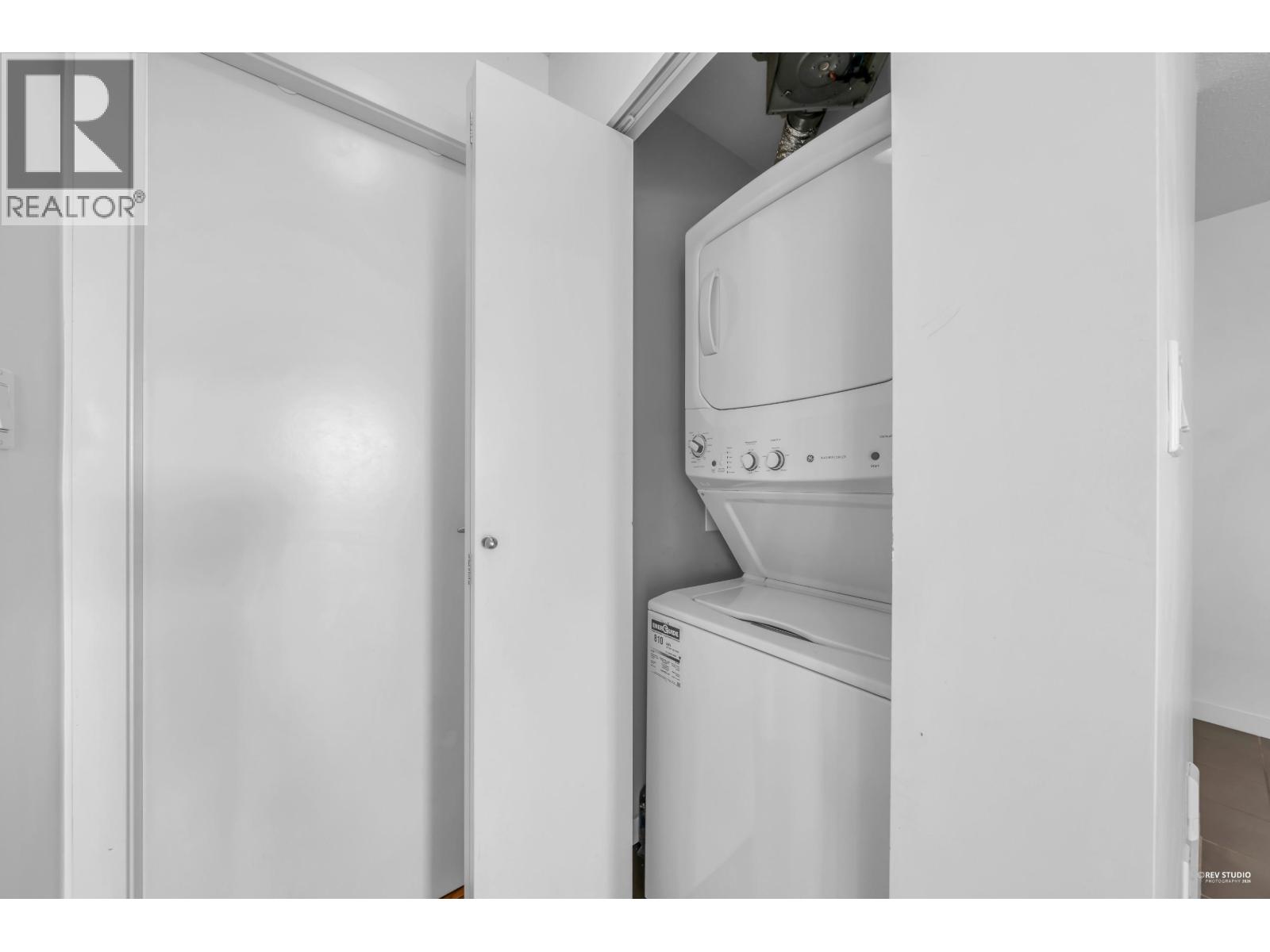 1002 4178 DAWSON STREET, Burnaby