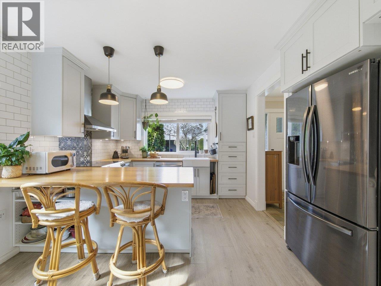 1 3031 WILLIAMS ROAD, Richmond