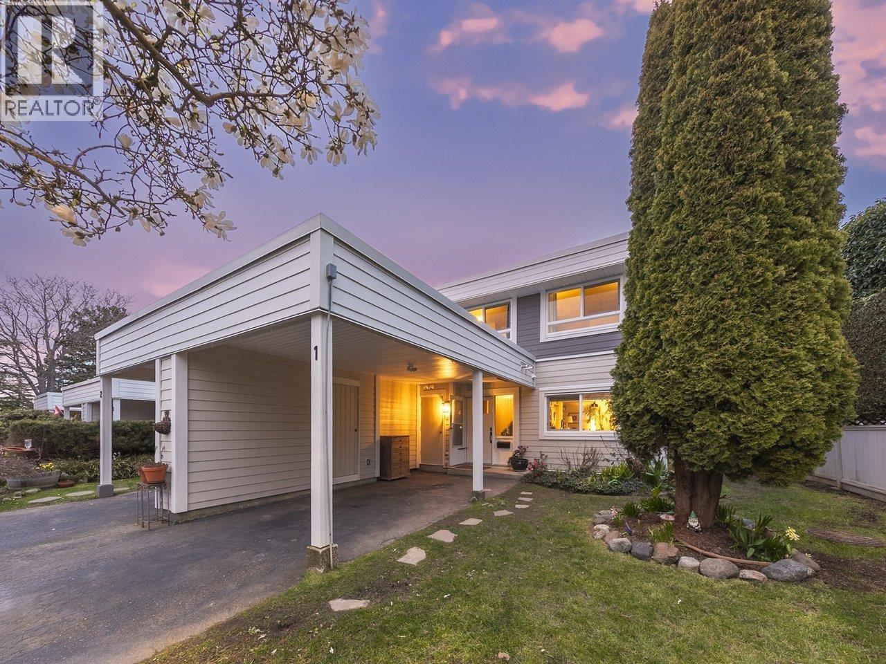 1 3031 WILLIAMS ROAD, Richmond