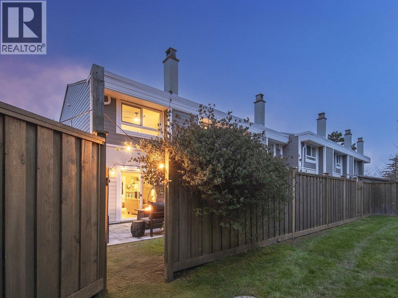 1 3031 WILLIAMS ROAD, Richmond