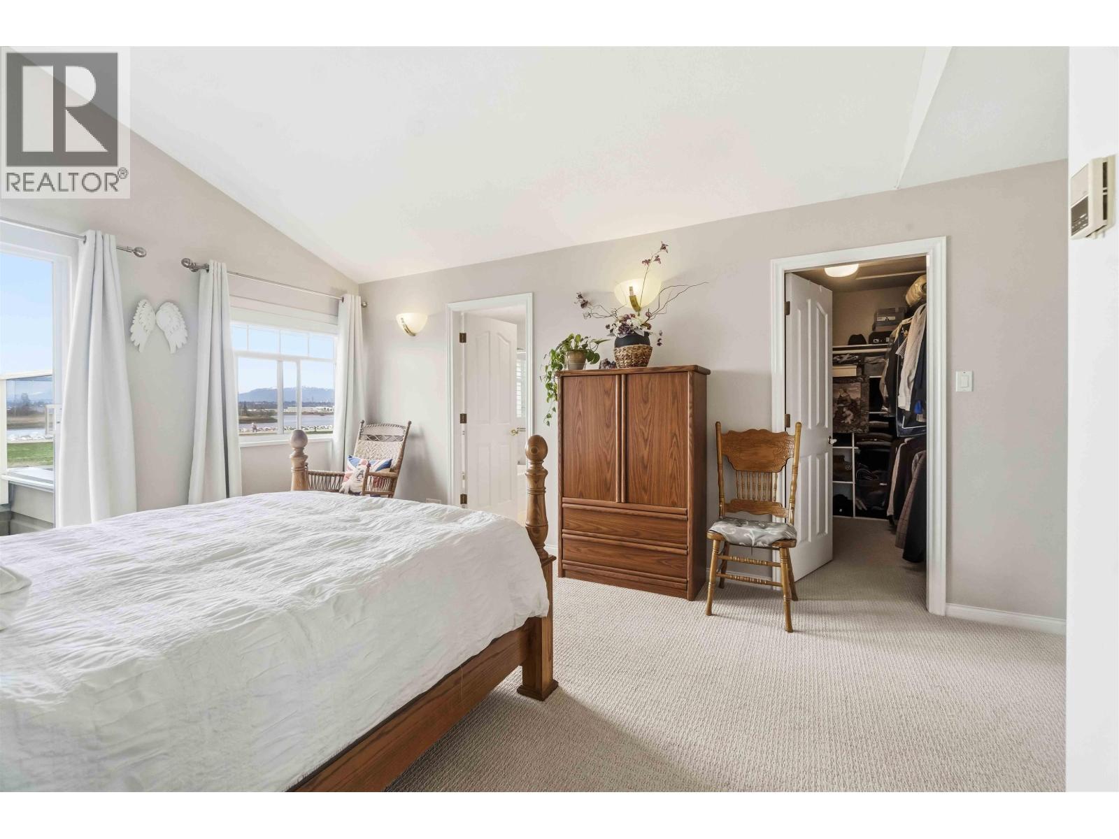 31 5531 CORNWALL DRIVE, Richmond