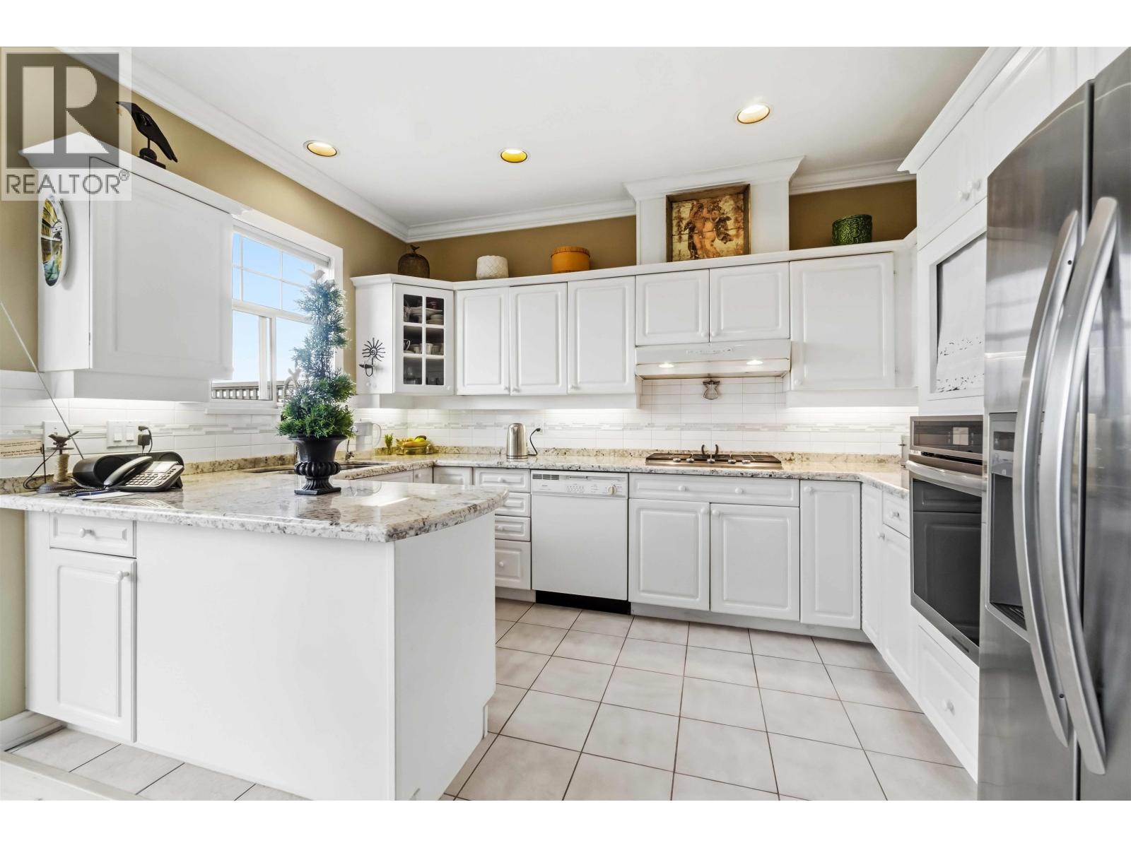 31 5531 CORNWALL DRIVE, Richmond