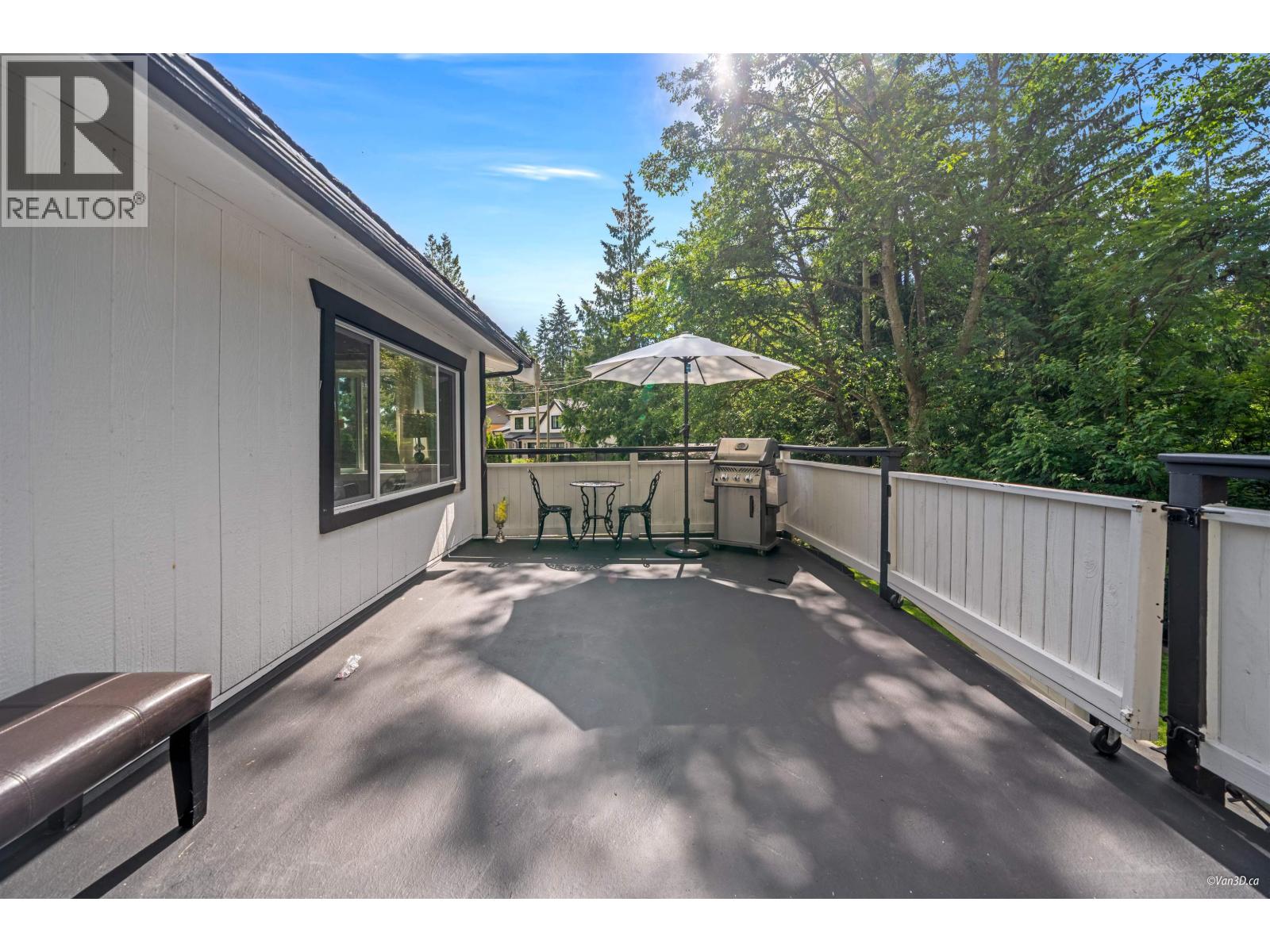 3870 EMERALD DRIVE, North Vancouver