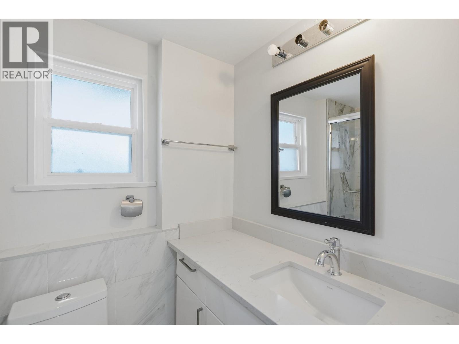 1106 DUTHIE AVENUE, Burnaby