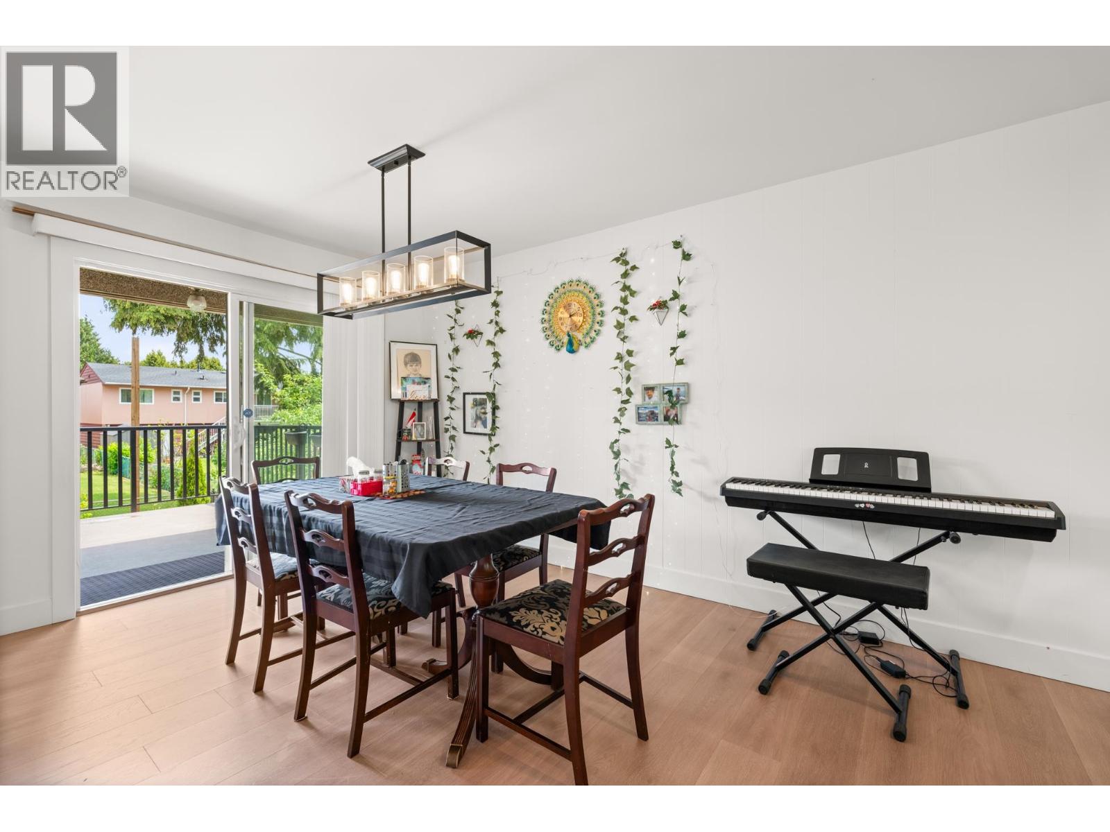 1106 DUTHIE AVENUE, Burnaby