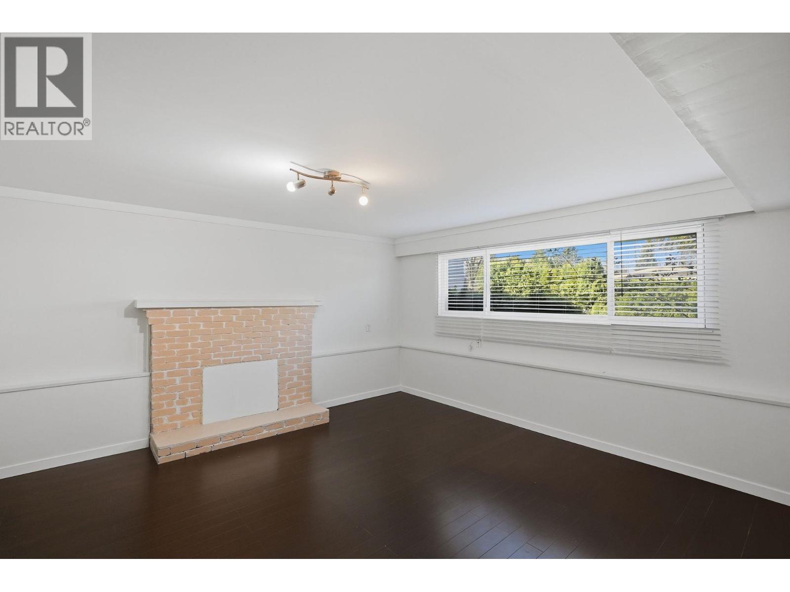 1106 DUTHIE AVENUE, Burnaby