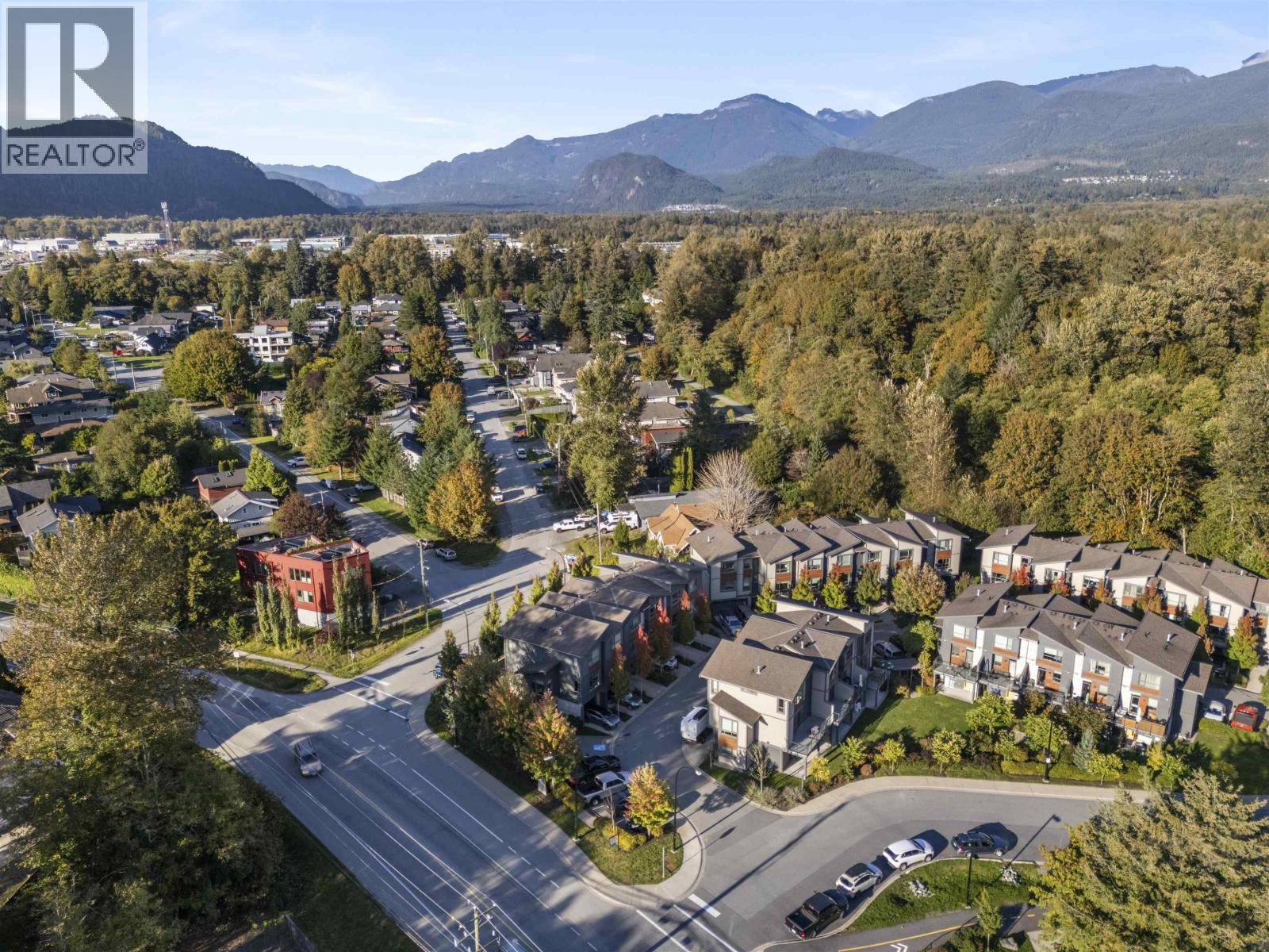 34 38684 BUCKLEY AVENUE, Squamish