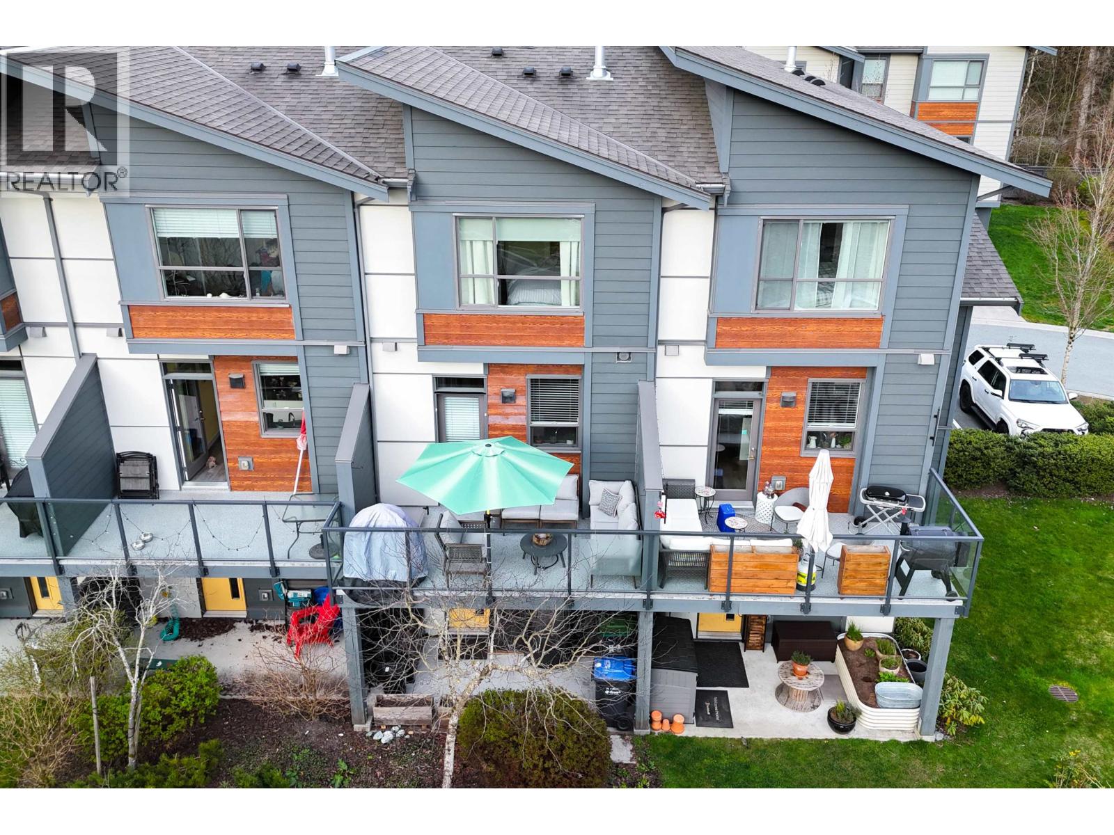 34 38684 BUCKLEY AVENUE, Squamish