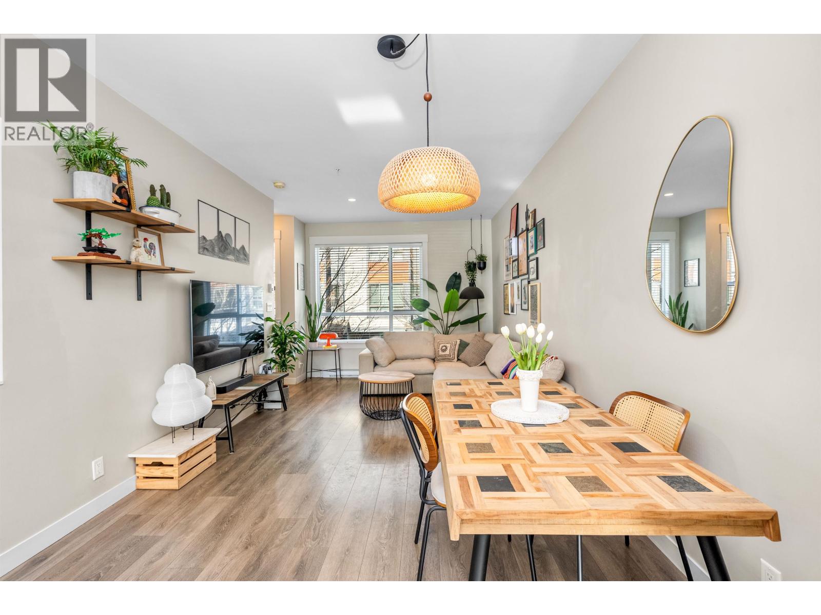 34 38684 BUCKLEY AVENUE, Squamish