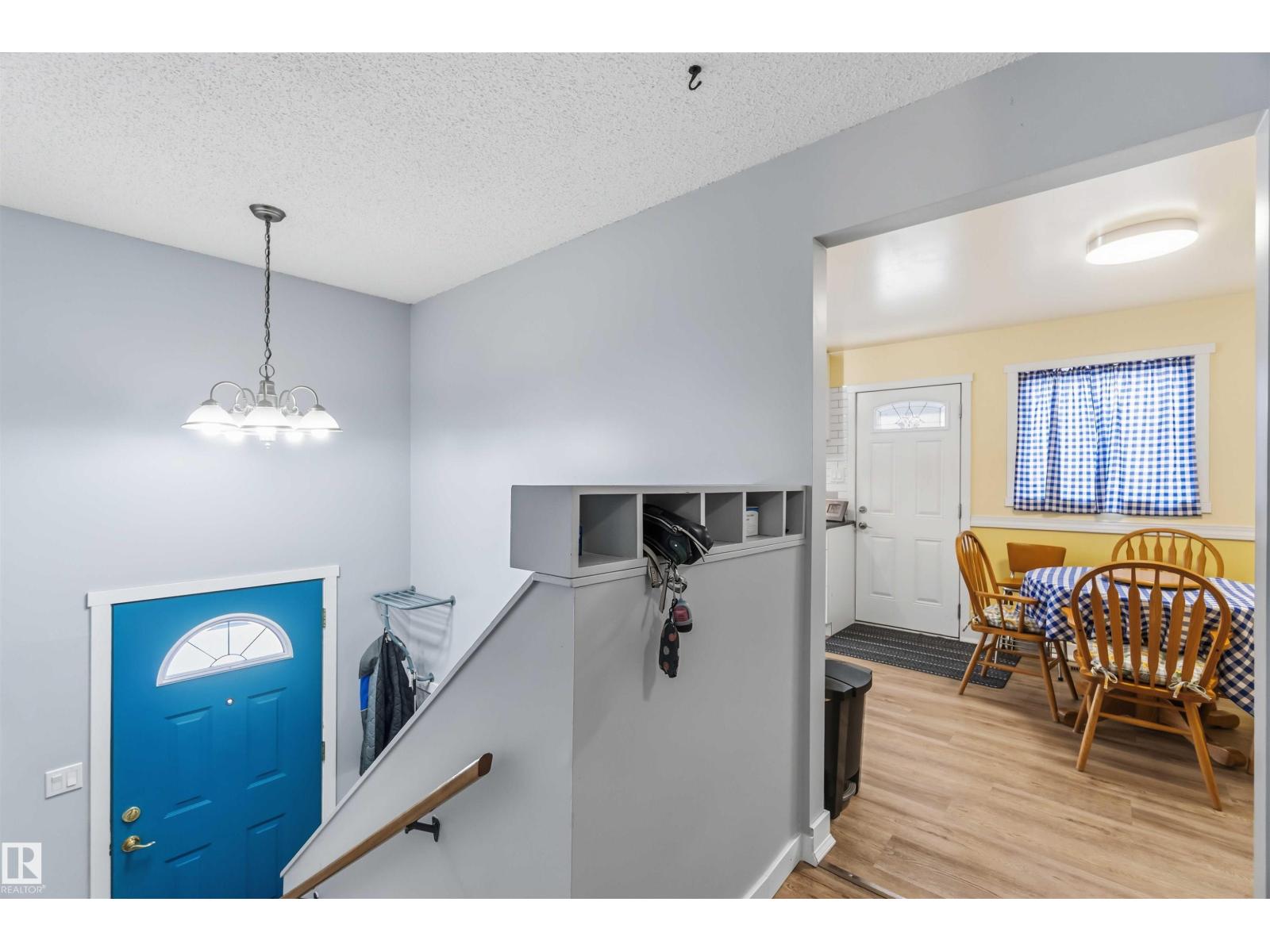 3528 49A ST NW, Edmonton