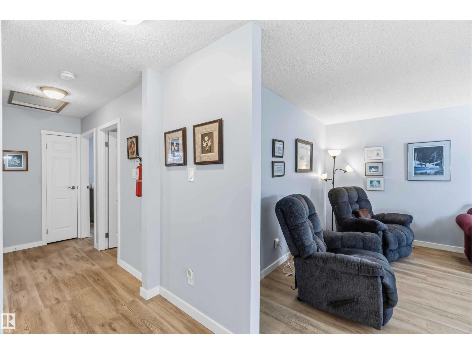 3528 49A ST NW, Edmonton