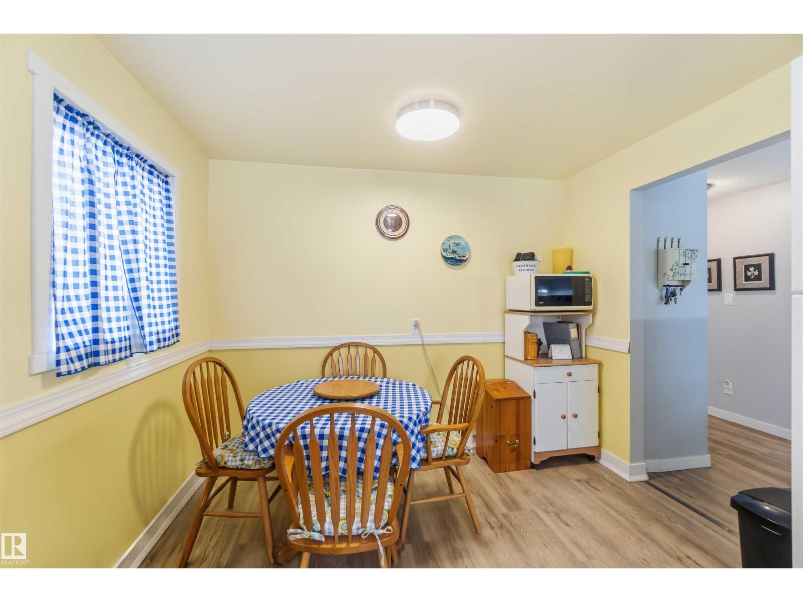 3528 49A ST NW, Edmonton