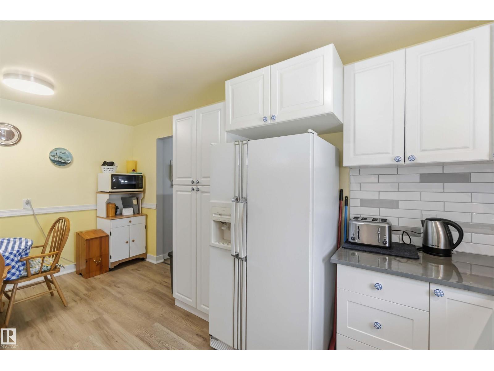 3528 49A ST NW, Edmonton