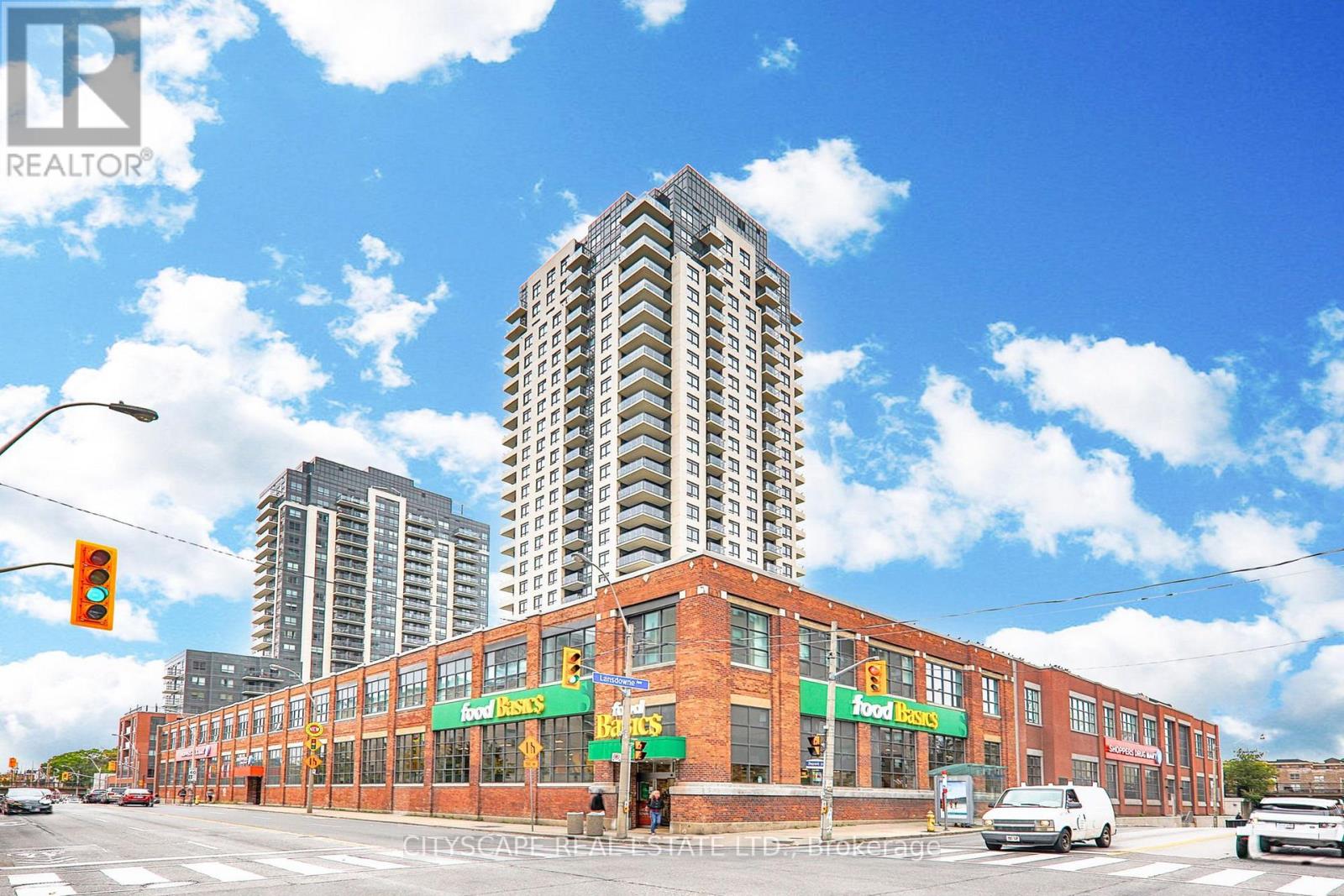 Listing photo of 1705 - 1410 DUPONT STREET