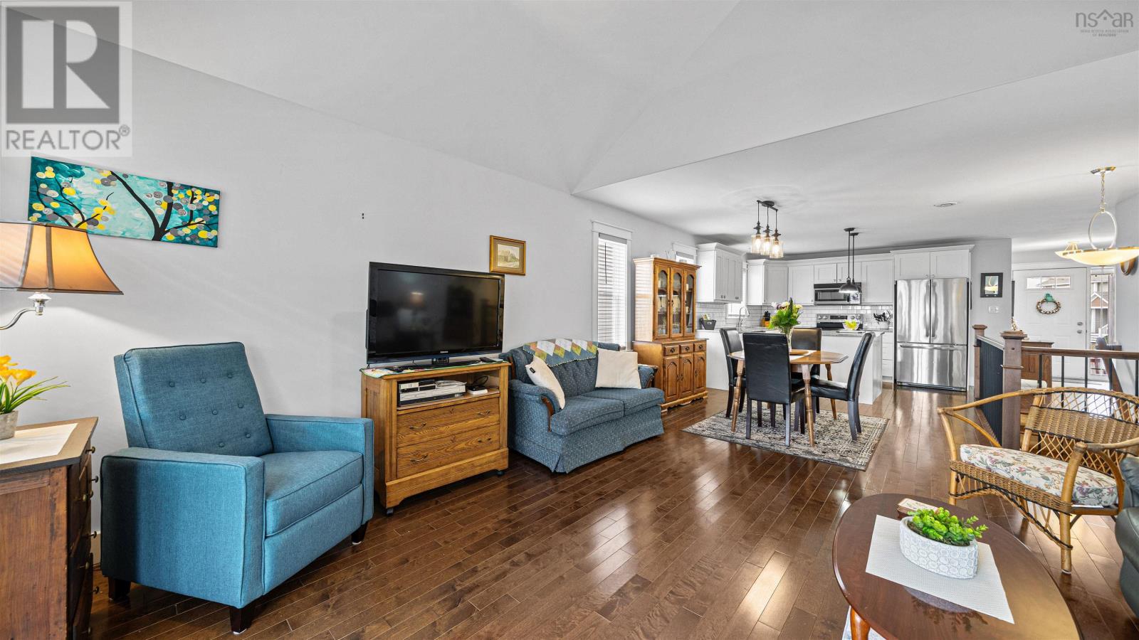 Property 23 of 50 of 33 Barnsley Court