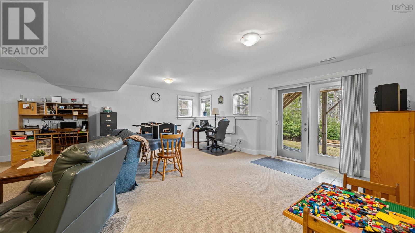 Property 36 of 50 of 33 Barnsley Court