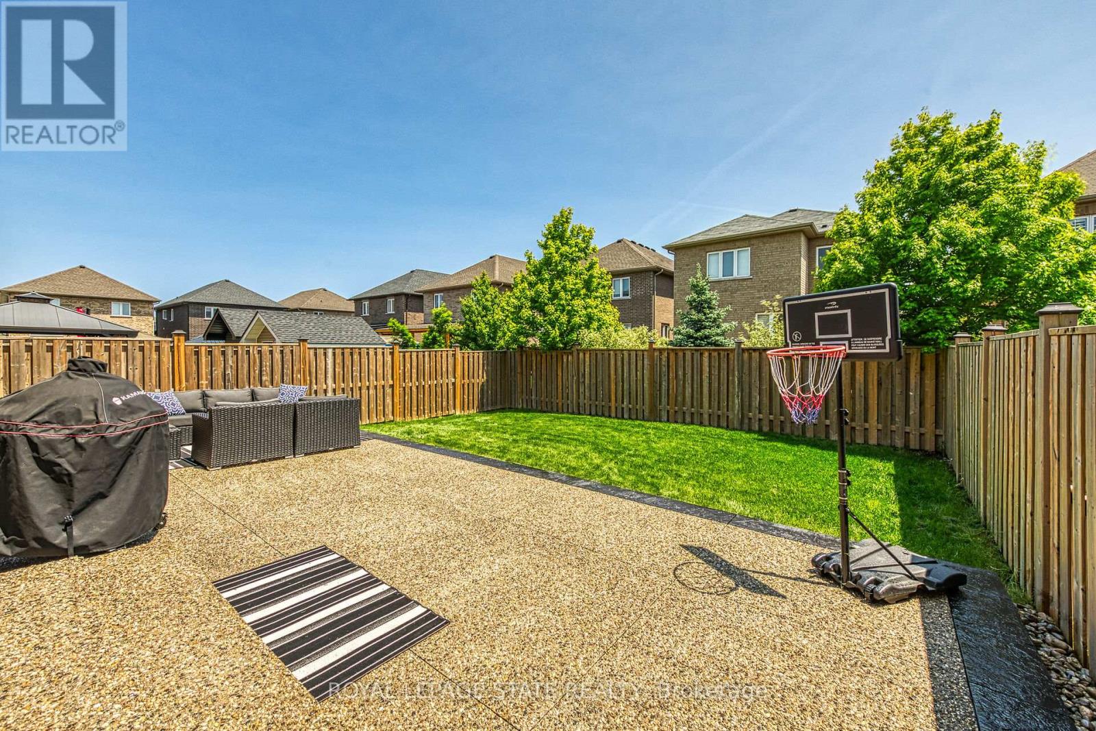 78 CHAUMONT DRIVE - 44