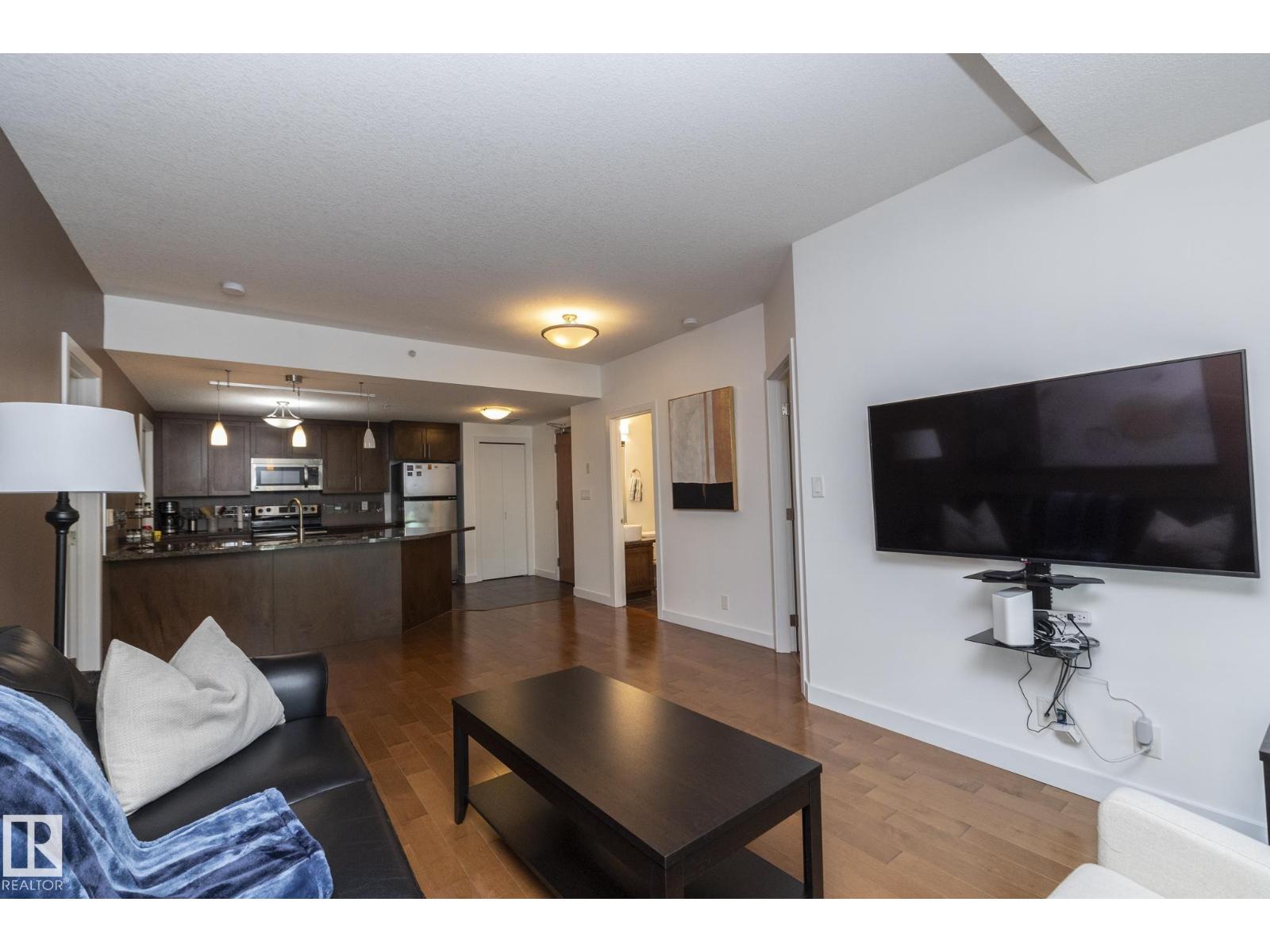 #707 10055 118 ST NW, Edmonton
