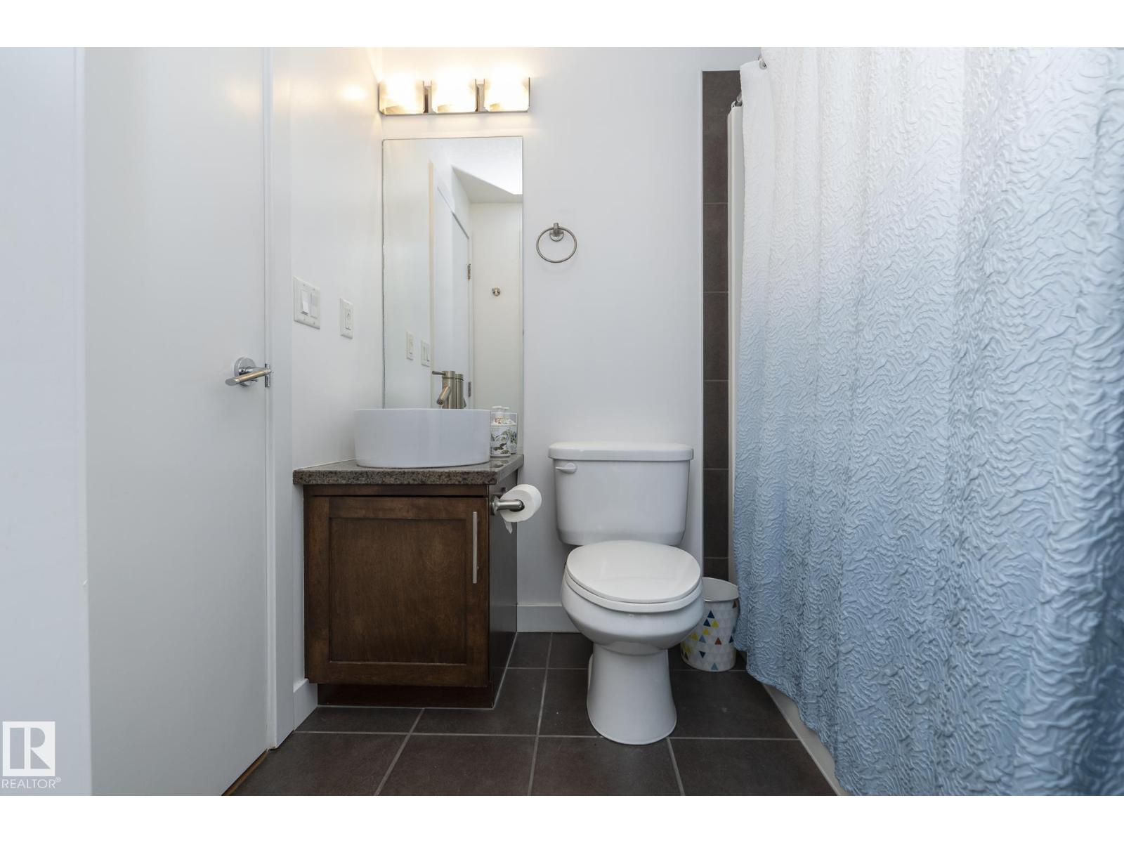 #707 10055 118 ST NW, Edmonton