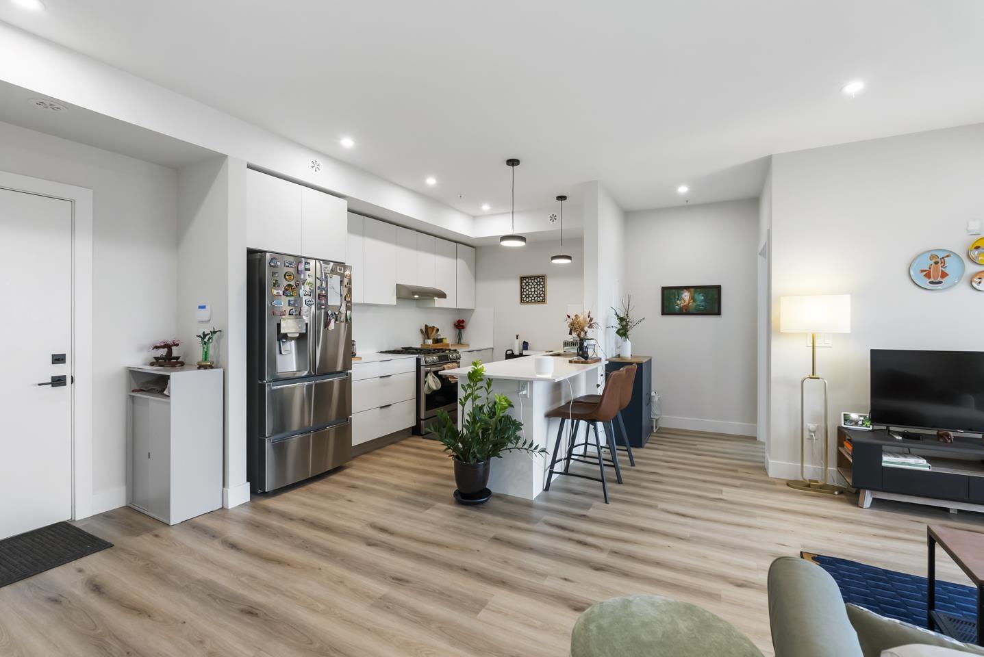 506 6285 KING GEORGE BOULEVARD, Surrey