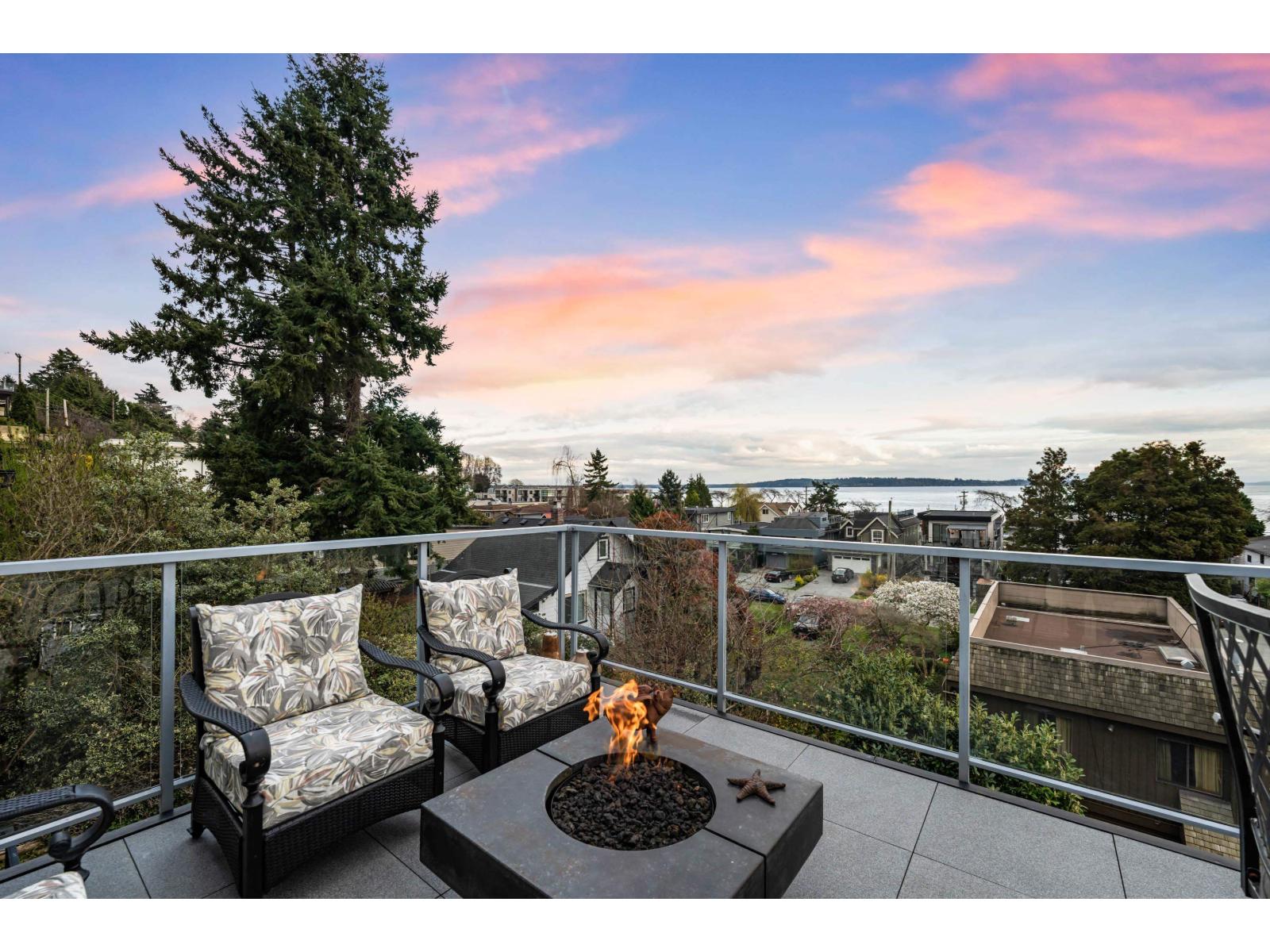 14738 MCDONALD AVENUE, White Rock