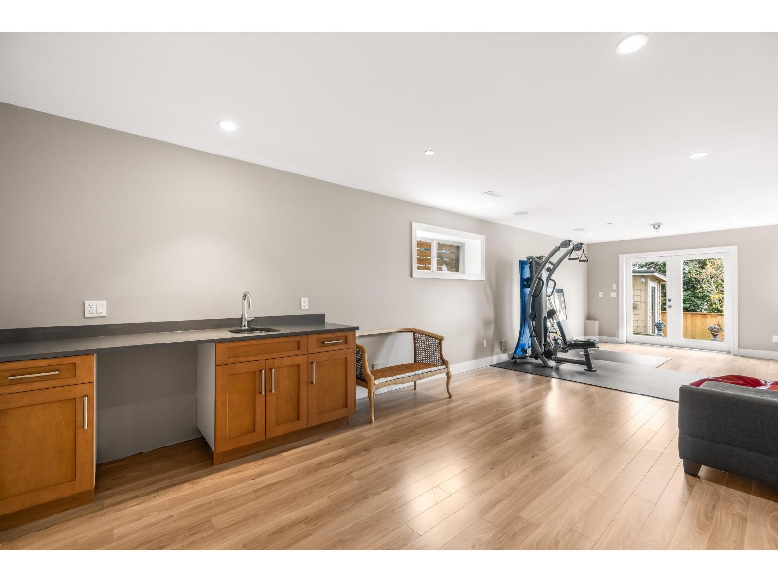 14738 MCDONALD AVENUE, White Rock