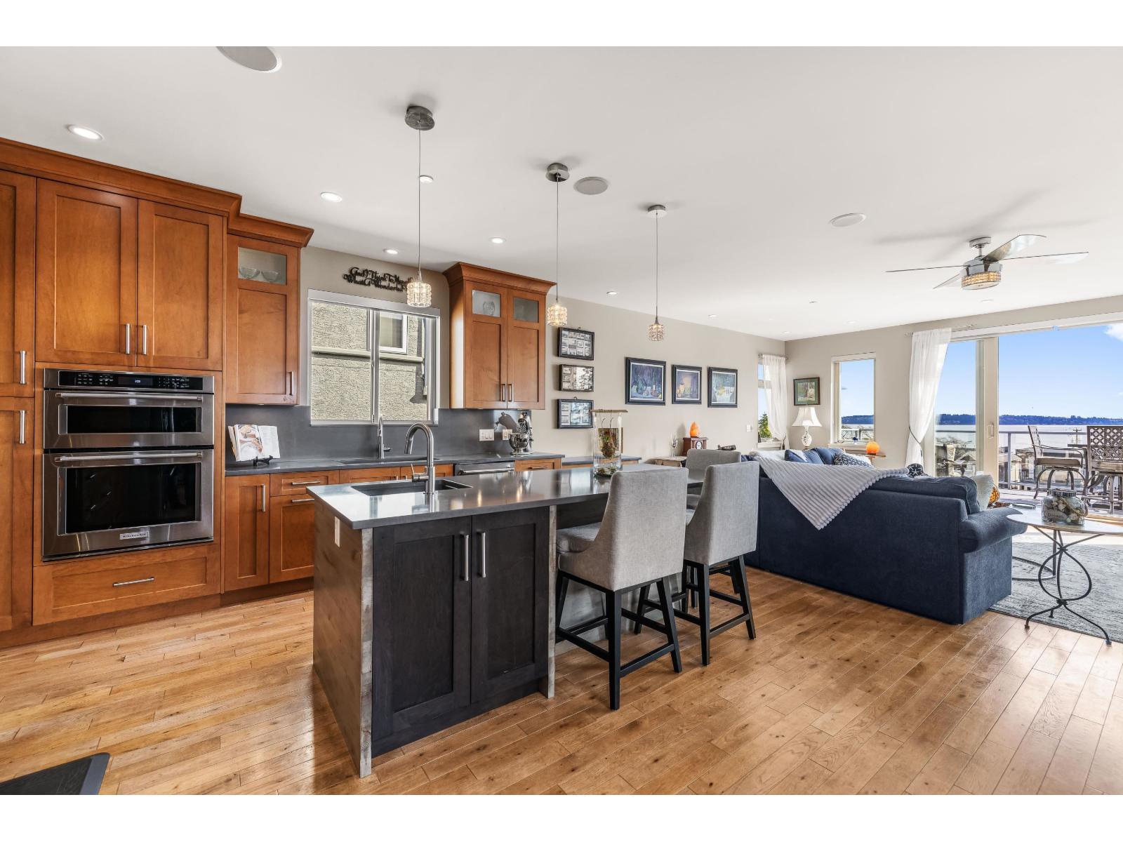 14738 MCDONALD AVENUE, White Rock