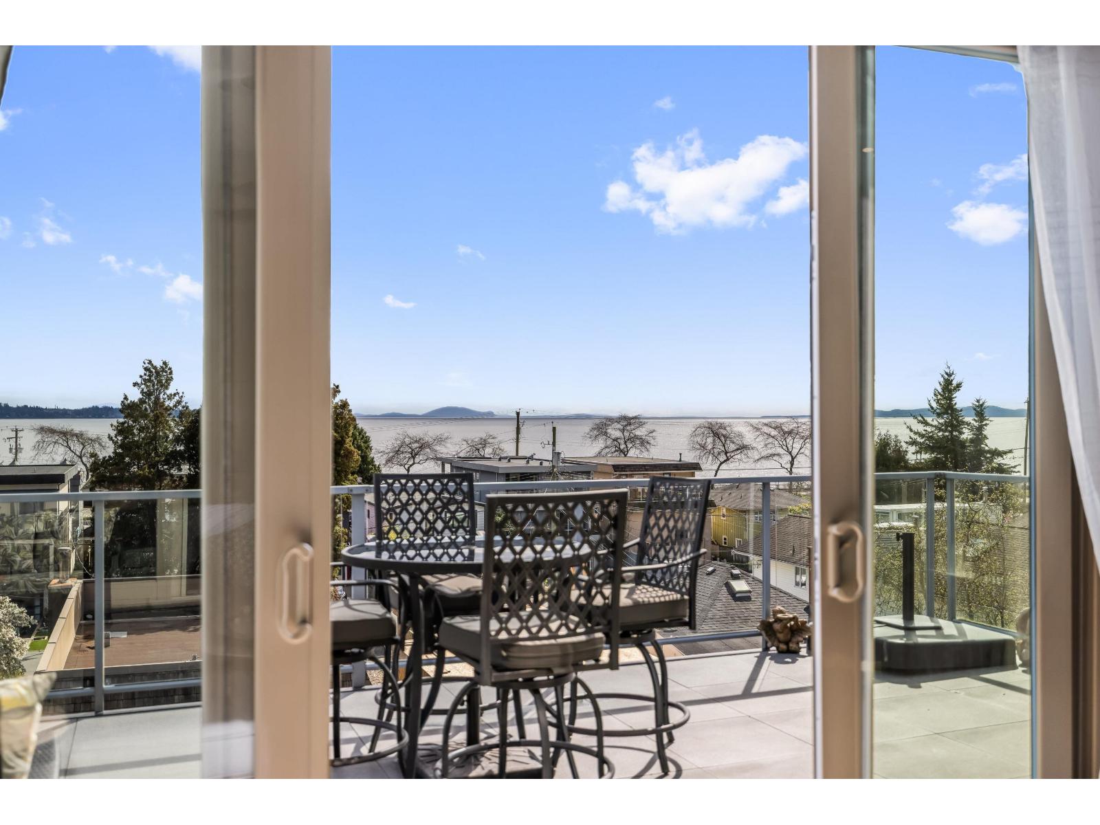 14738 MCDONALD AVENUE, White Rock