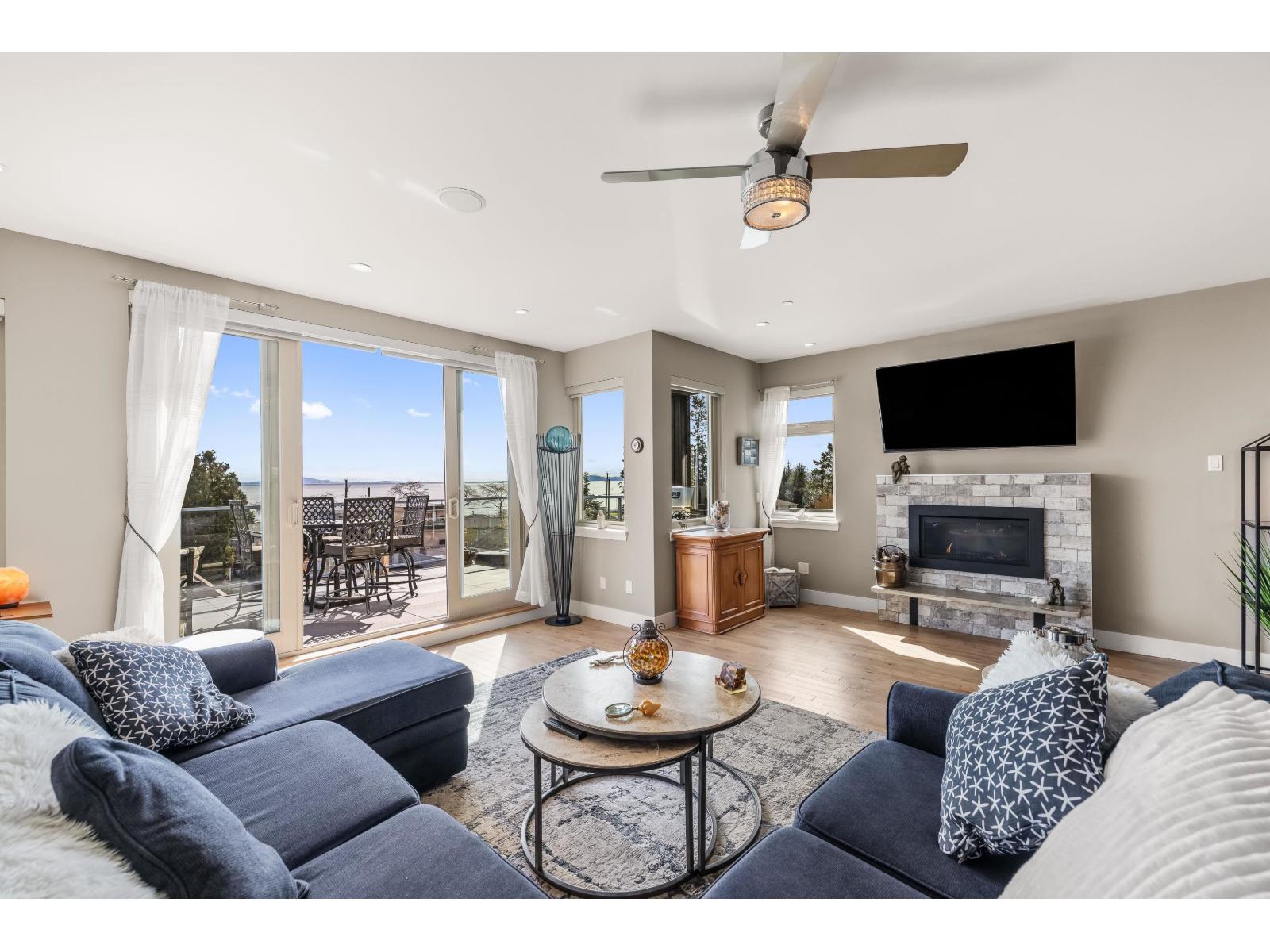 14738 MCDONALD AVENUE, White Rock